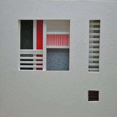 1 JALOUSIEN Der Rote Vorhang 4  45x45  Acryl und Kunststoff auf Holz